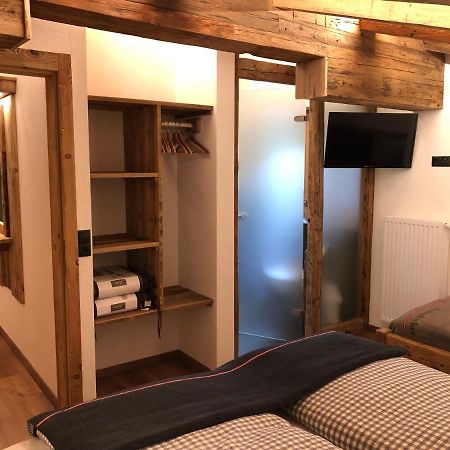 费尔兹姆斯Haus Tannenheim公寓 外观 照片