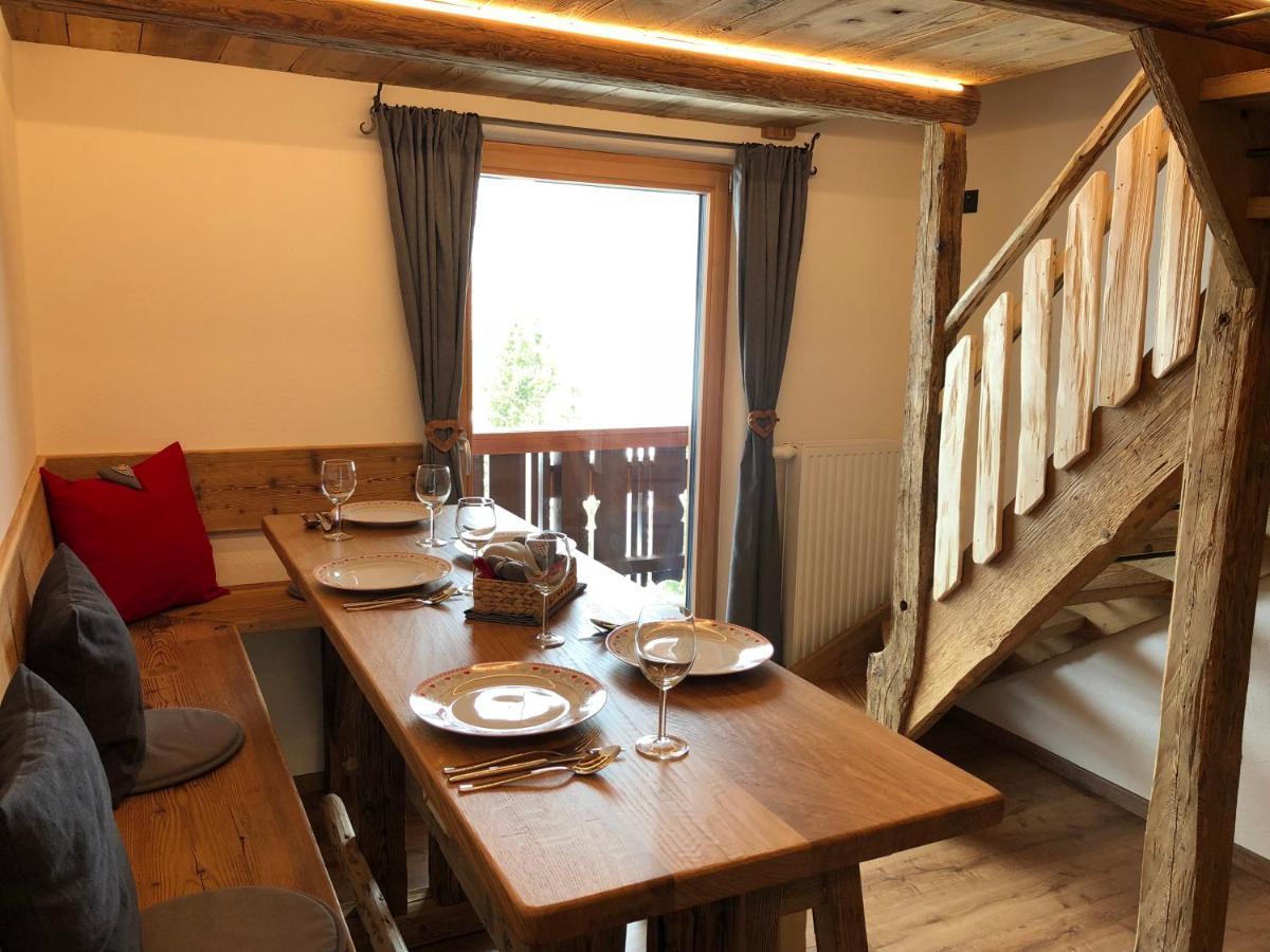 费尔兹姆斯Haus Tannenheim公寓 外观 照片